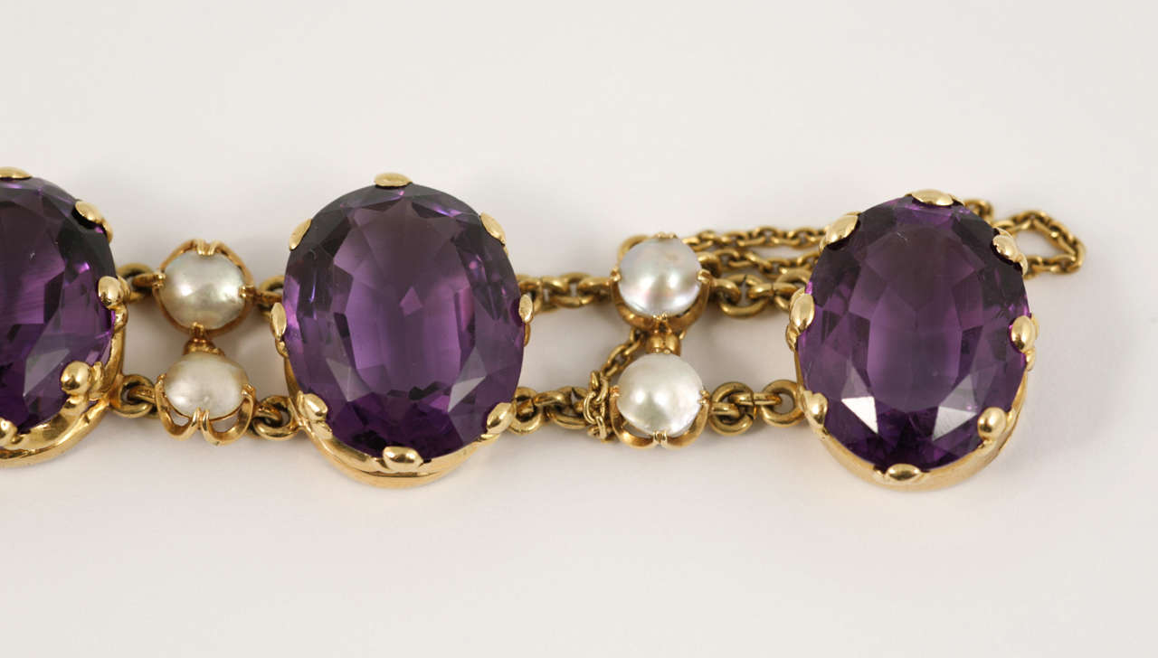 French Victorian Pearl Amethyst Yellow Gold Bracelet For Sale 2