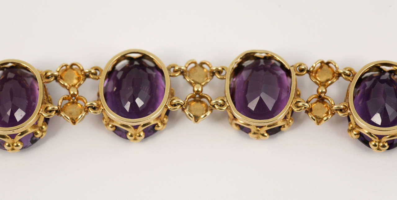 French Victorian Pearl Amethyst Yellow Gold Bracelet For Sale 3
