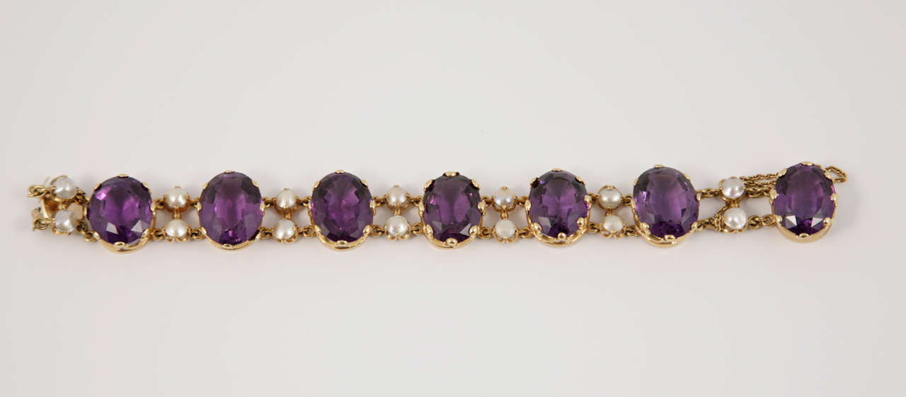 French Victorian Pearl Amethyst Yellow Gold Bracelet For Sale 4