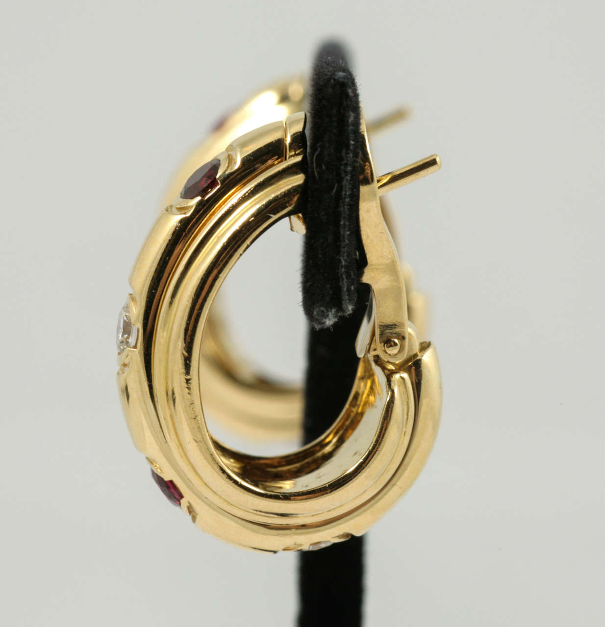 Contemporary Piaget Possession Ruby Gold Hoop Earrings For Sale