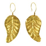 18kt Yellow Gold Leaf Earrings
