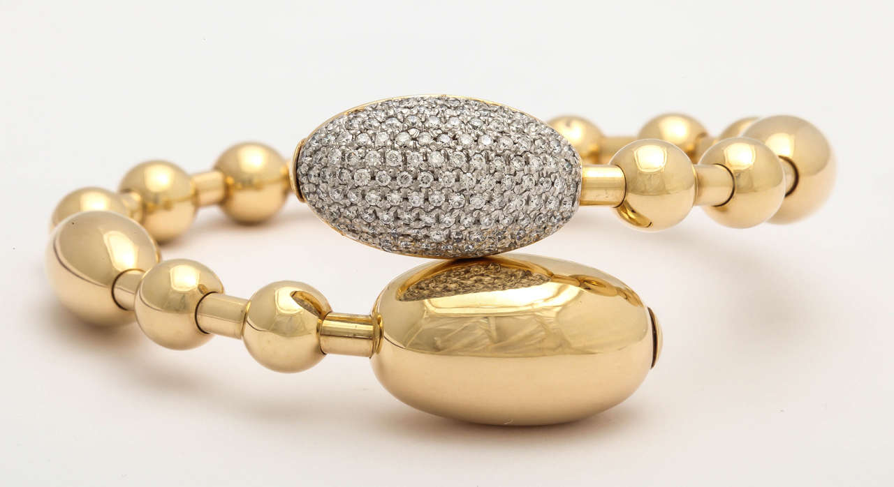 Modern Faraone Mennella Tuca Tuca Diamond Gold Bangle Bracelet For Sale