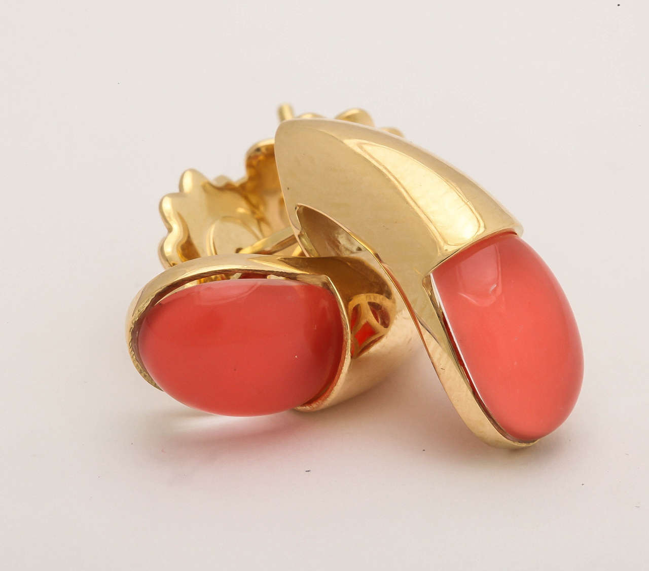 Faraone Mennella Coral Gold Gocce Earrings In New Condition For Sale In New York, NY