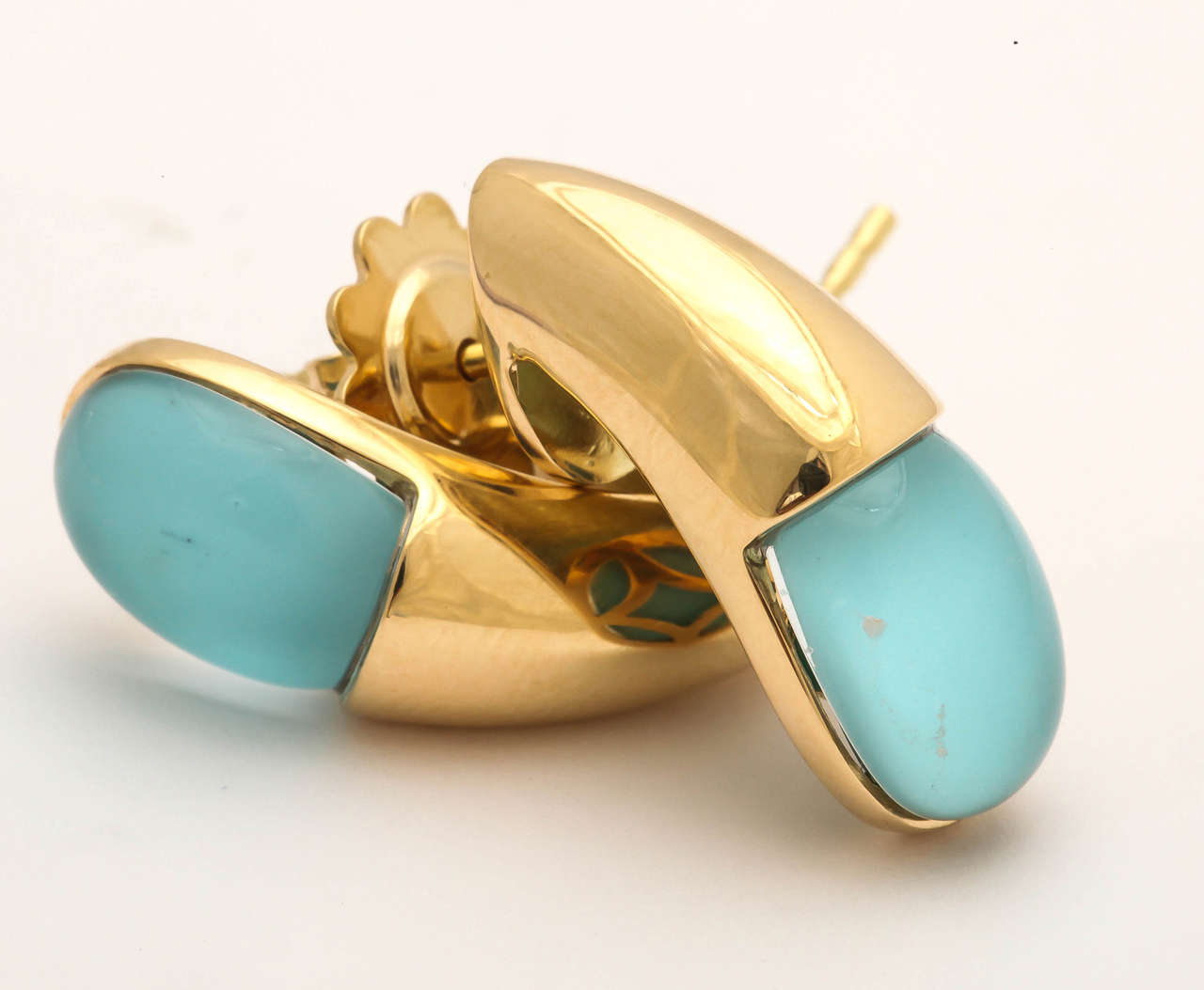 Faraone Mennella Gocce Cabochon Turquoise Gold Earrings In New Condition For Sale In New York, NY