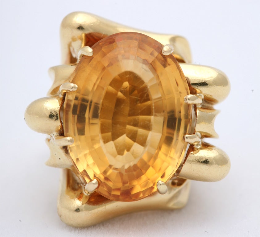 18Kt Yelloww Gold  &  Citrine Architectonic Ring For Sale 3