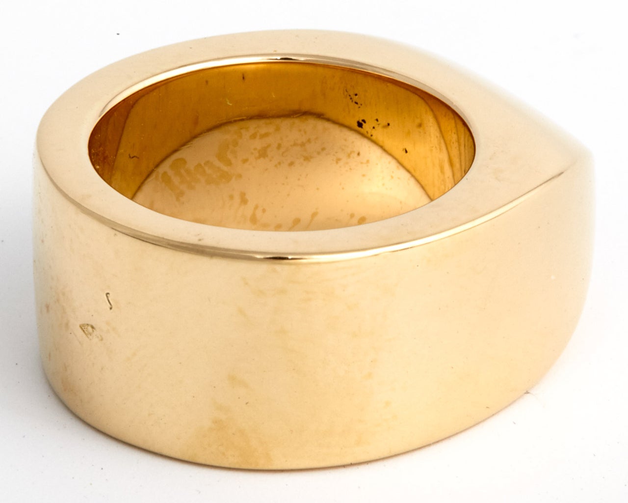 A Gold Medor ring by Hermès In Excellent Condition For Sale In Amsterdam, NL
