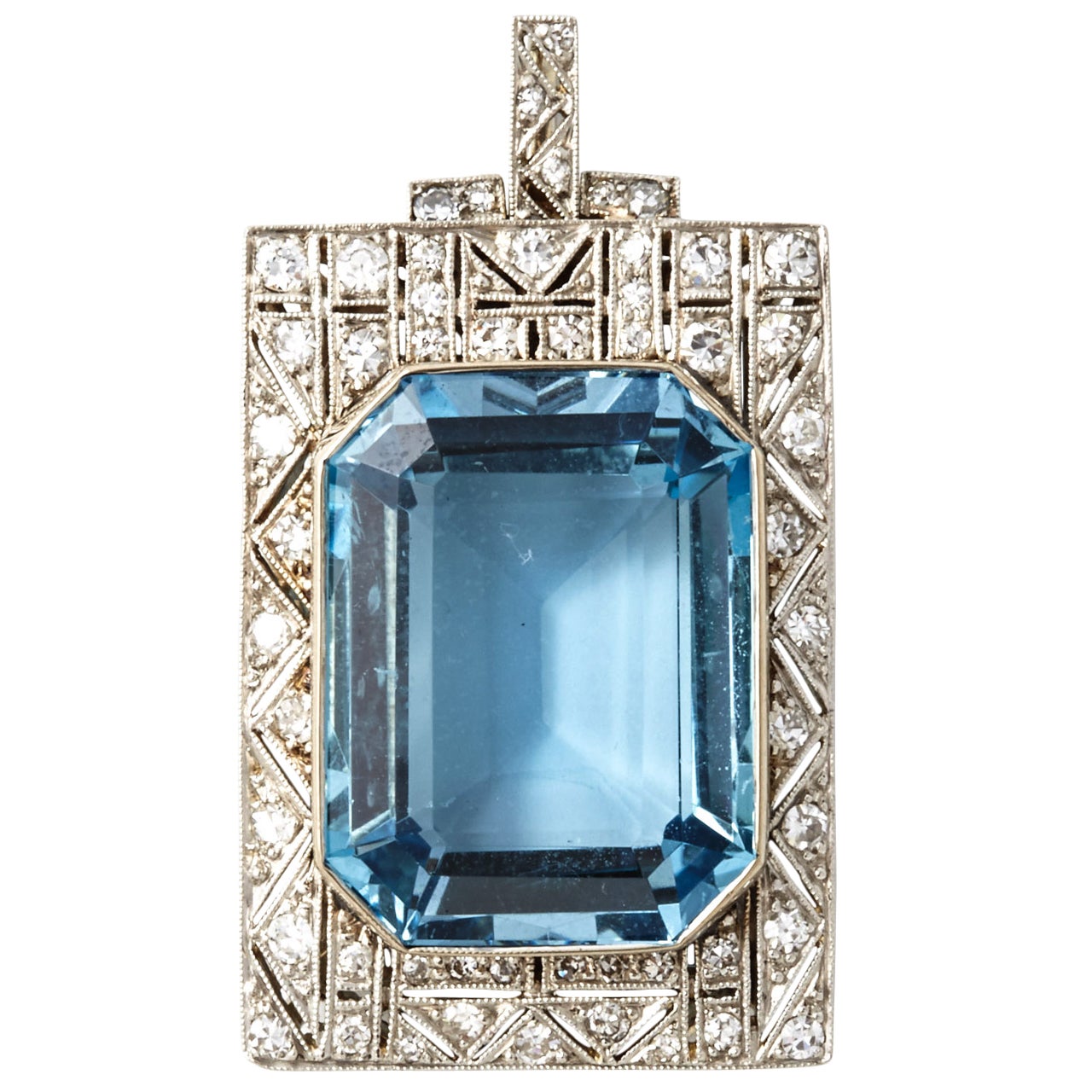 An Art Déco aquamarine and diamond pendant and brooche For Sale