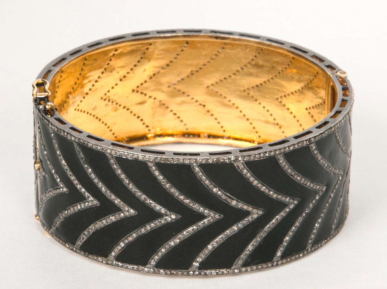 Black Enamel and Diamond Cuff Bracelet In Good Condition In St.amford, CT