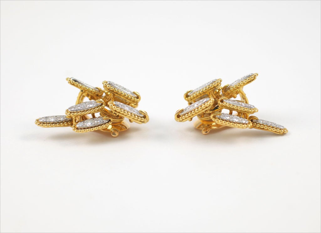 VAN CLEEF & ARPELS Paris Gold and Diamond Earrings For Sale 1