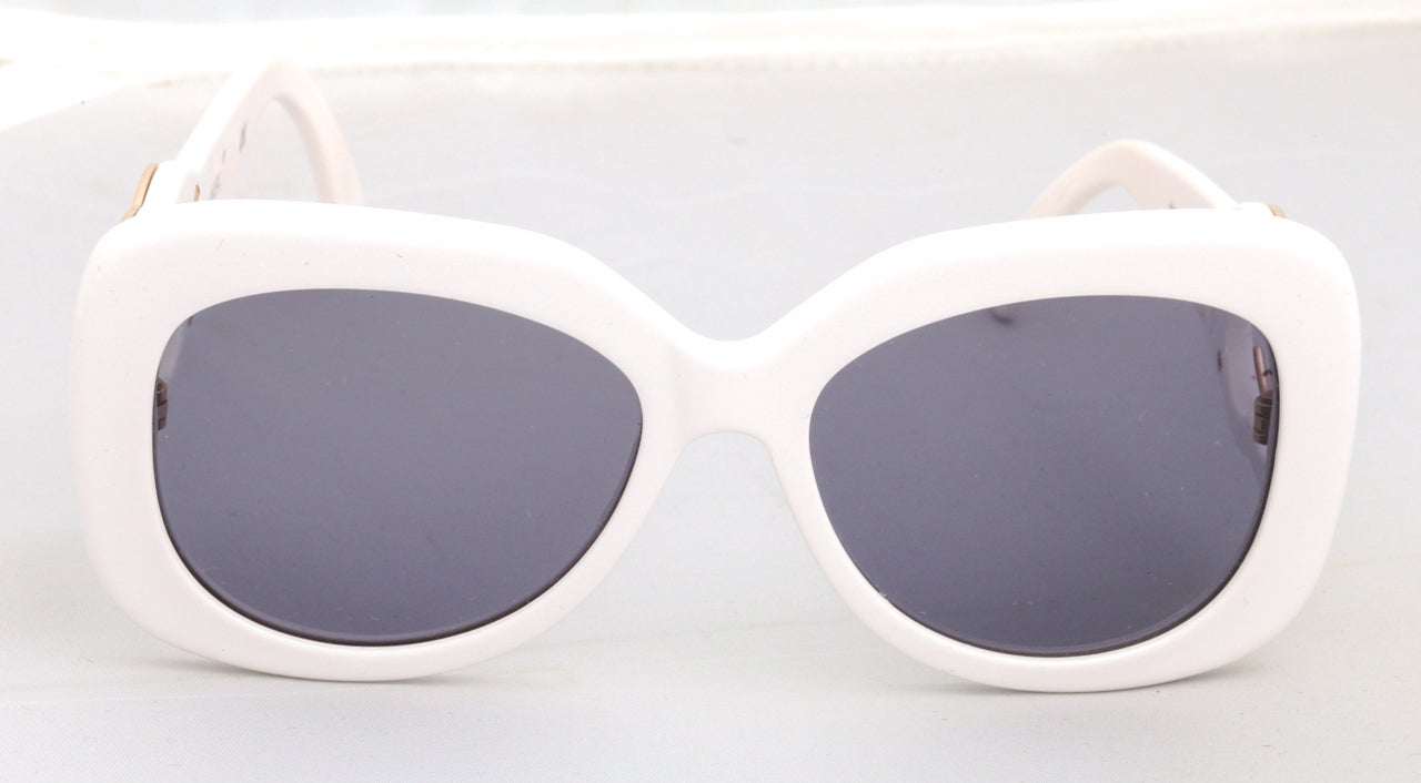 Women's or Men's Chanel White Sunglasses with Gold CC