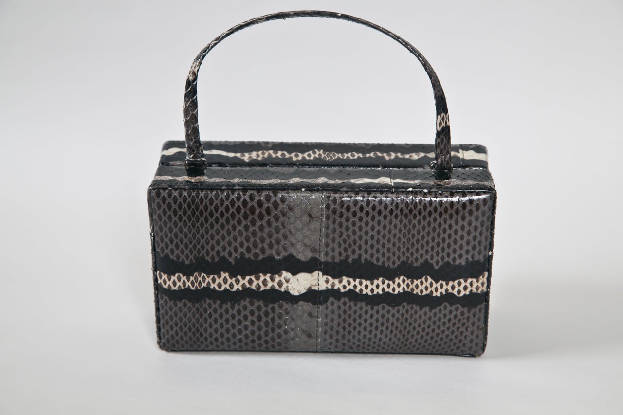 calvin klein skin colorblock handbag For Sale 2