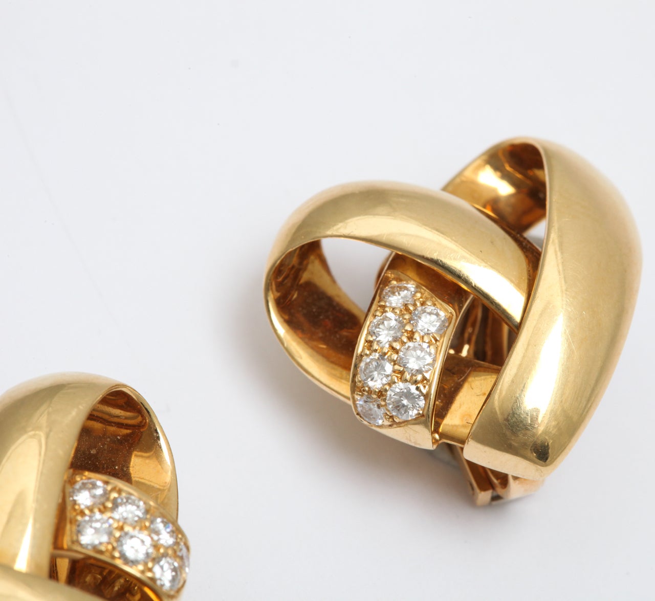 Women's Van Cleef & Arpels Diamond Heart Earrings