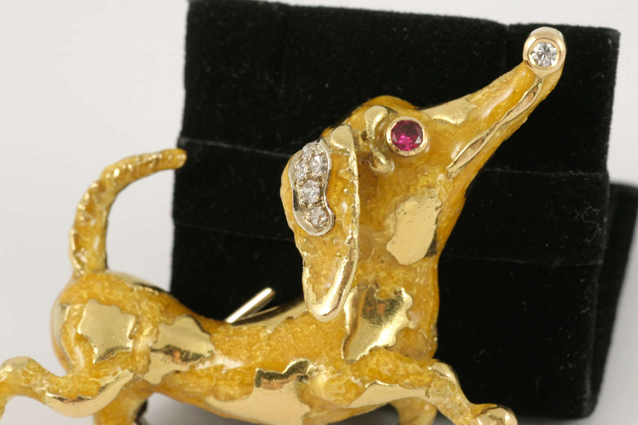 Frascarolo gem set enamel gold dachshund Brooch In Excellent Condition In London, GB