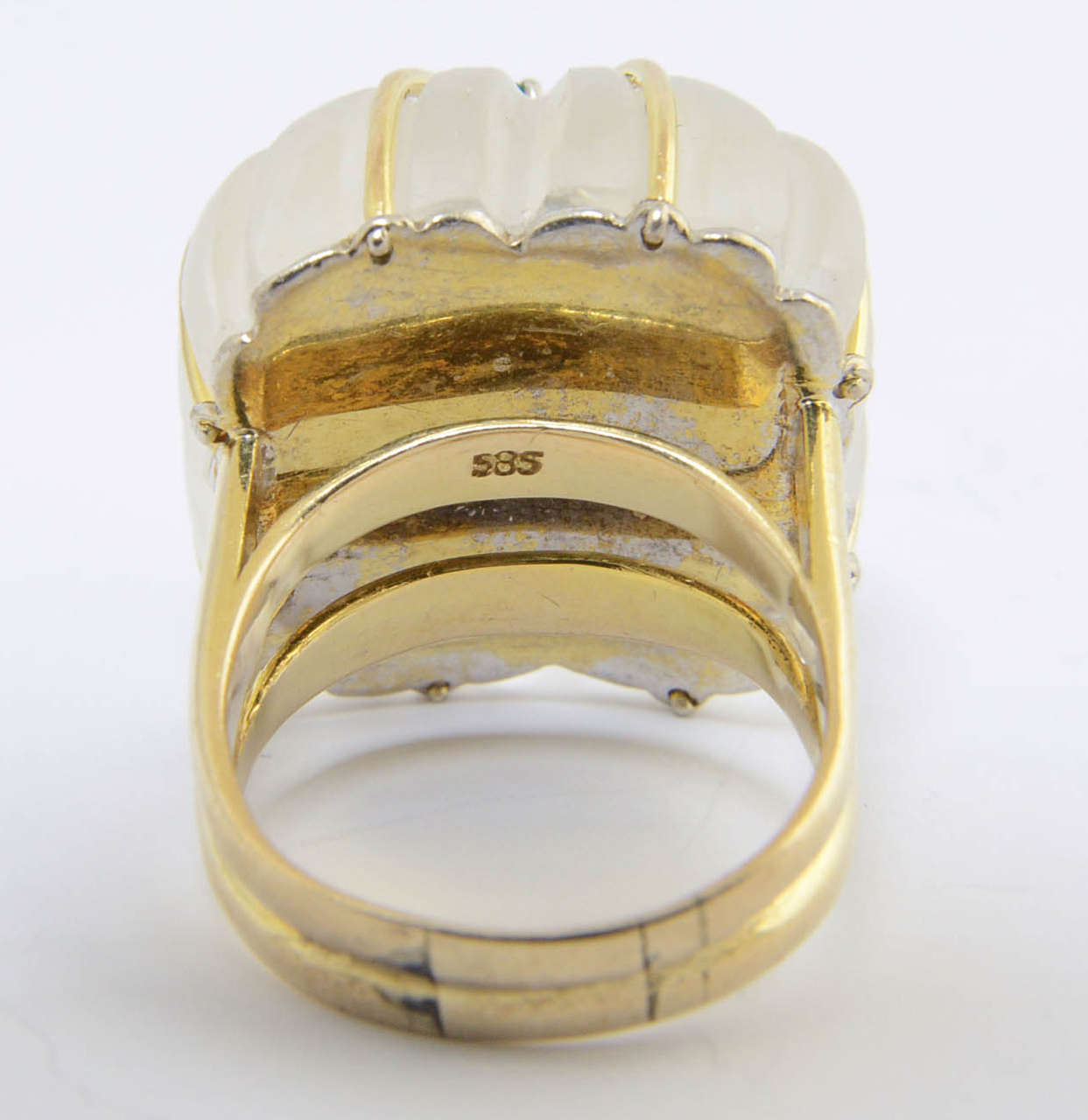 1970s Carved Rock Crystal Emerald Gold Ring 4
