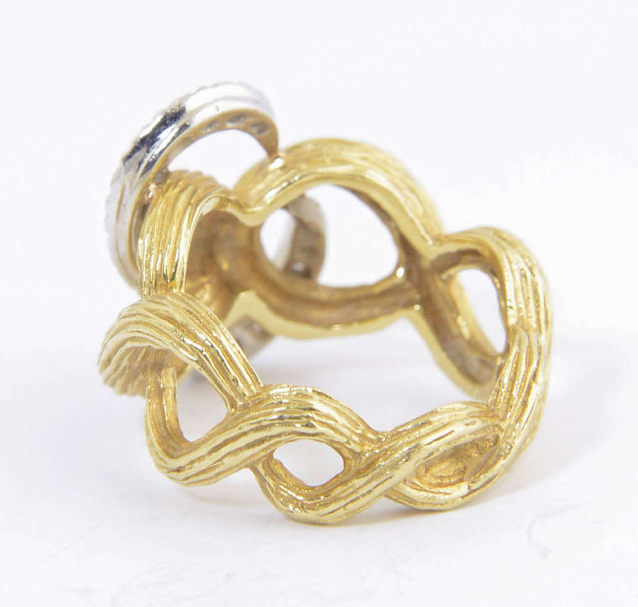 Diamond Textured Gold Swirl Ring 2