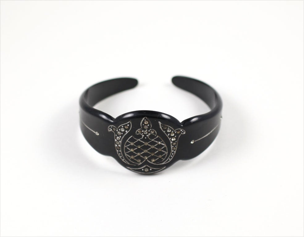 Open Celluloid Cuff