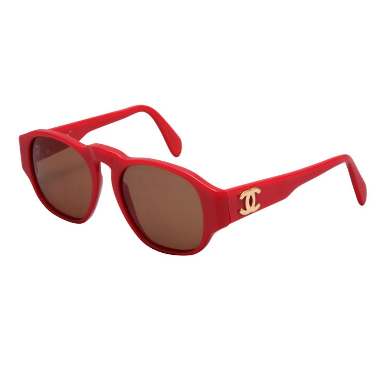 RARE CHANEL RED SUNGLASSES WITH GOLD CC