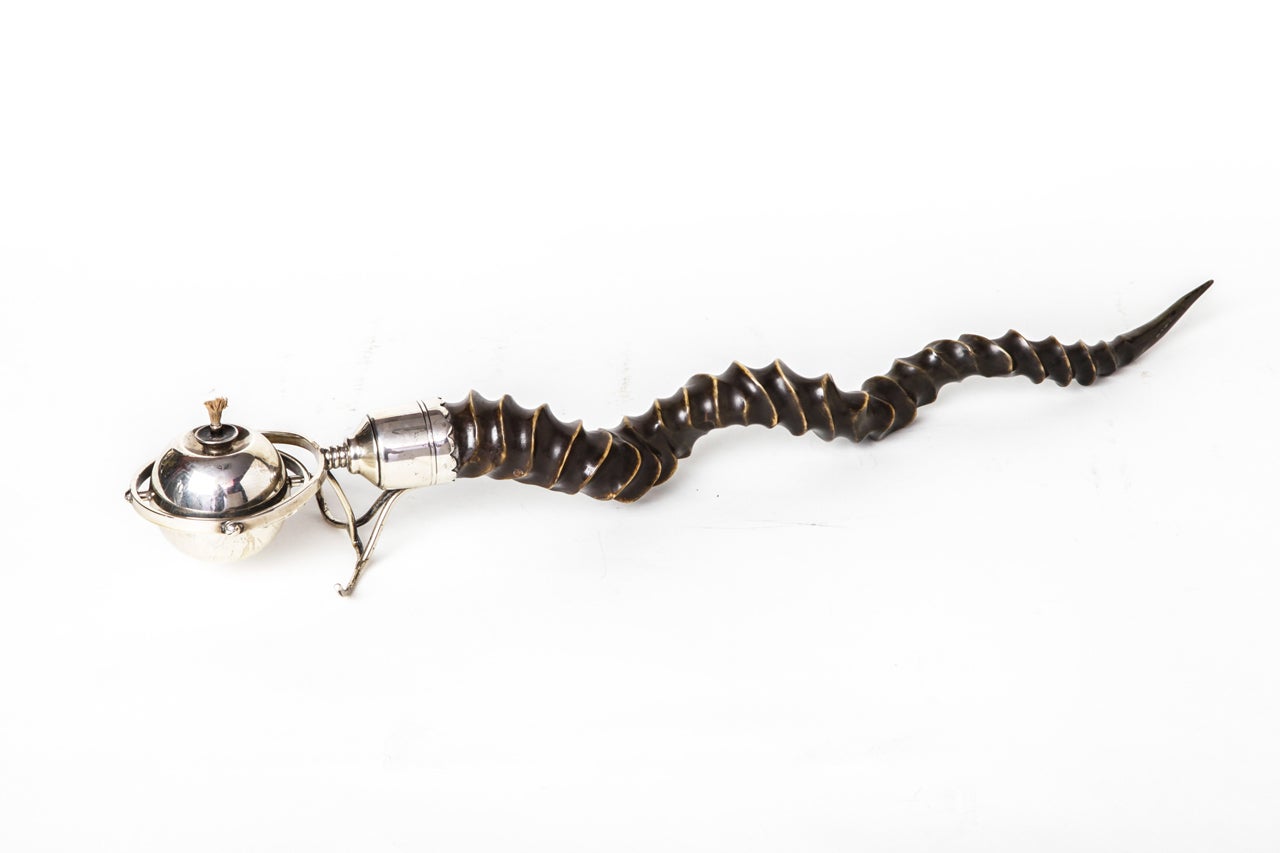 Silver and horn gimbal cigar lighter