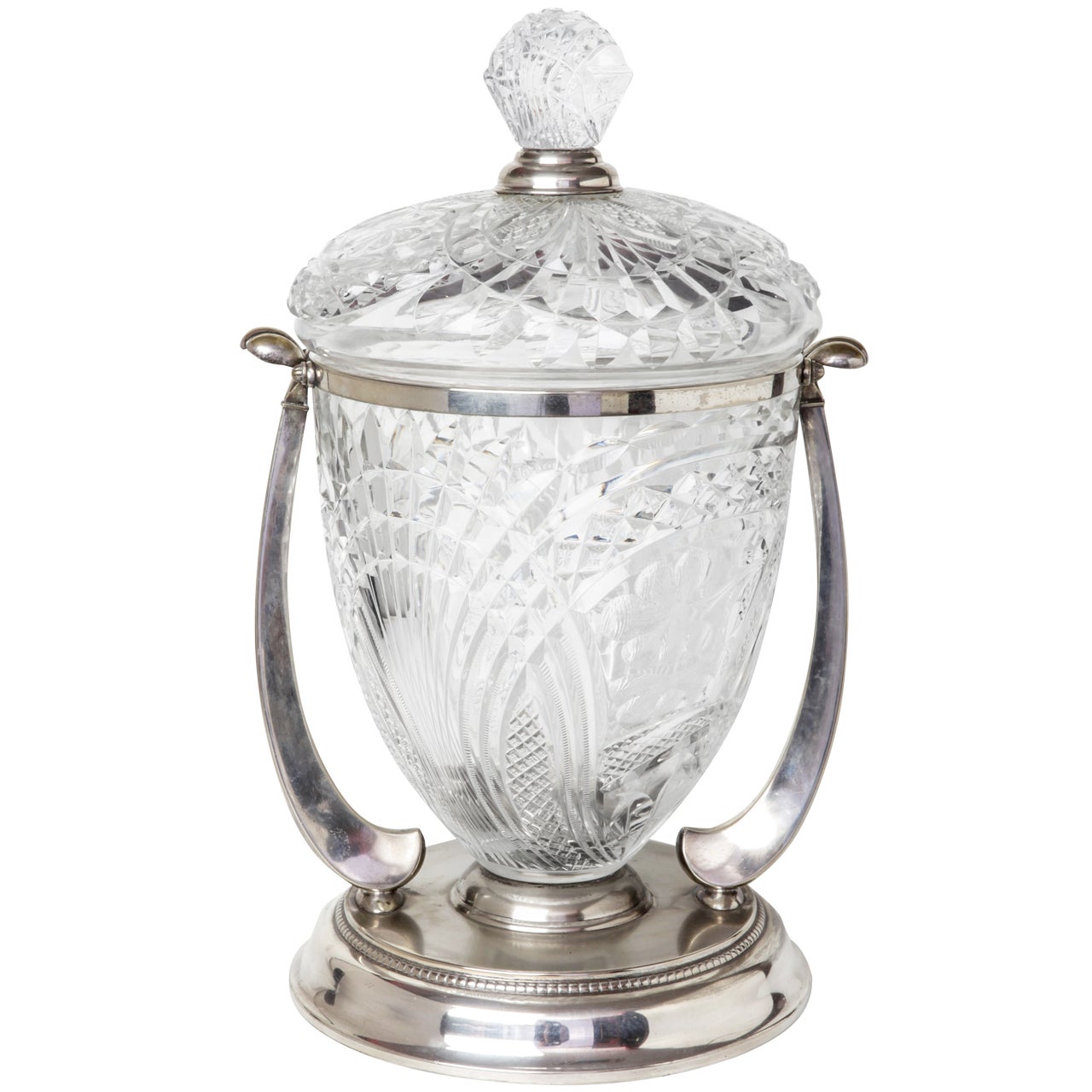 Cut glass Cup and cover For Sale at 1stDibs