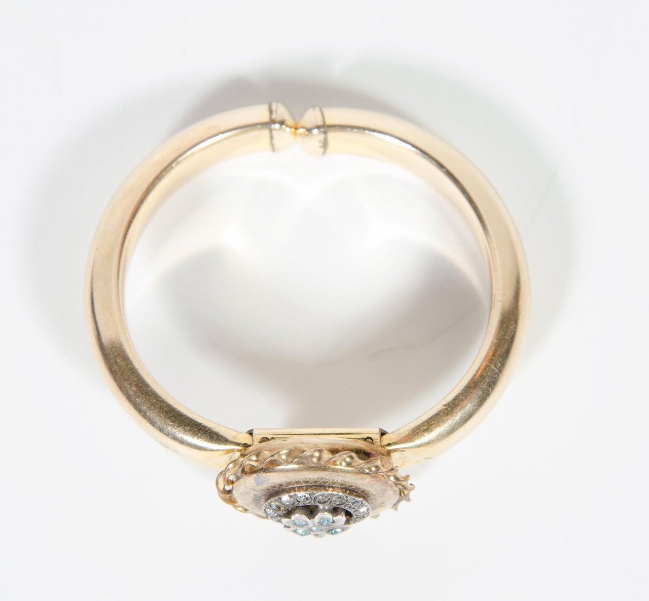 Viktorianisches Bates- und Bakon-Armband aus Gold mit Diamanten und Smaragden im Zustand „Hervorragend“ im Angebot in New York, NY