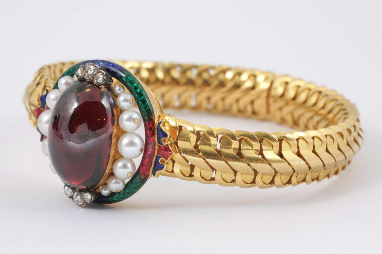 Rare Mid Victorian Garnet and Pearl Bracelet For Sale 3