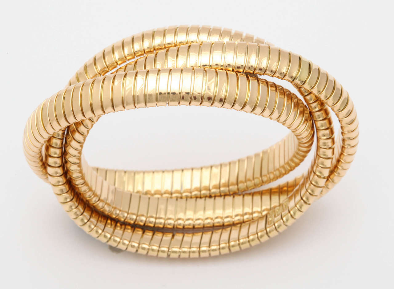 Contemporary Yellow Gold Tubogas Rolling Bracelet