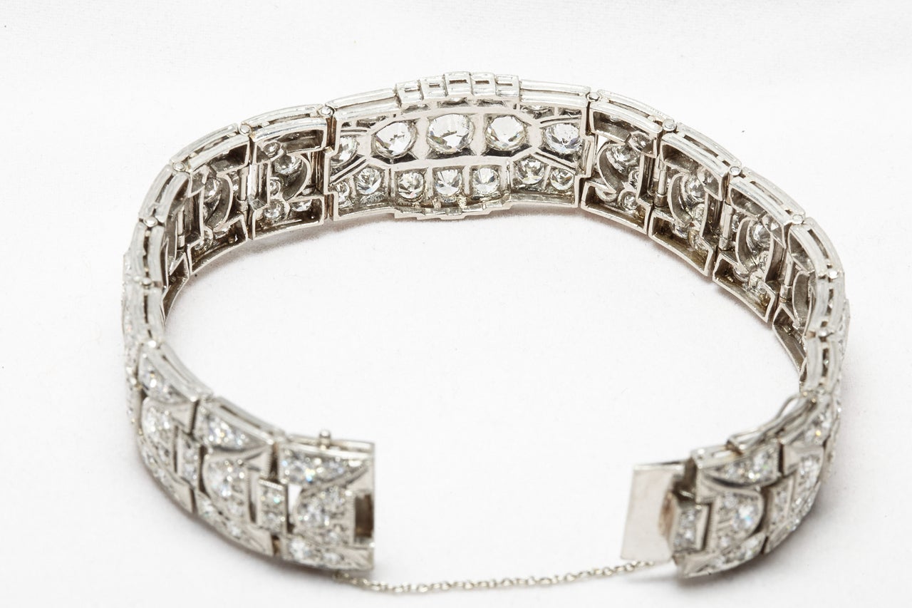 Stunning Art Deco  diamond platinum bracelet 1