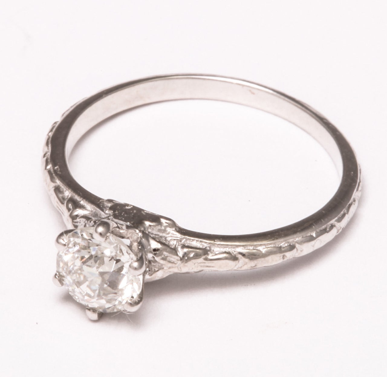 Women's Delicate Lady Diamond Engagement Ring