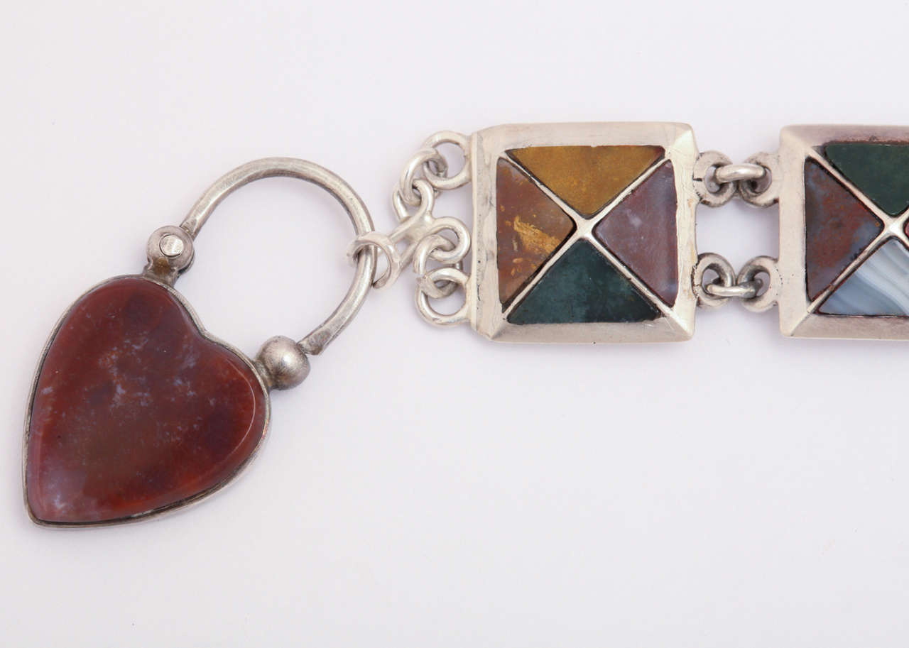 Pyramids of Agate in a Silver Scottish Bracelet In Excellent Condition For Sale In Stamford, CT