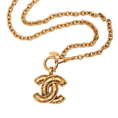 CHANEL CC QUILTED NECKLACE
