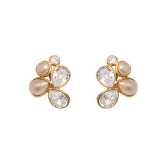 CHANEL RHINESTONE/PEARL EARRINGS