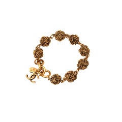 CHANEL KNOT MOTIF BRACELET