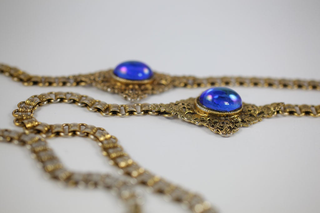 Exotic Edlee Blue Cabochon & 
