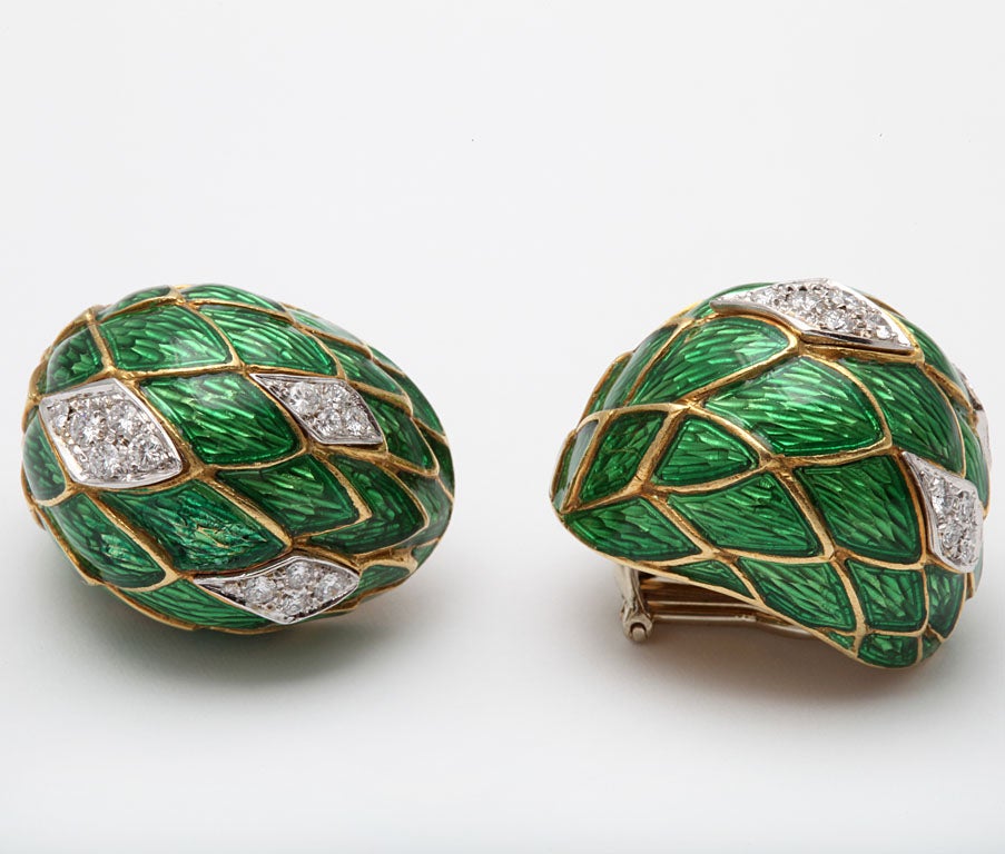 Green Enamel And Diamond Gold Bombe Earrings In Excellent Condition In New York, NY