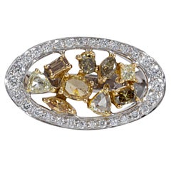 Bague en or avec diamants multicolores de formes multiples