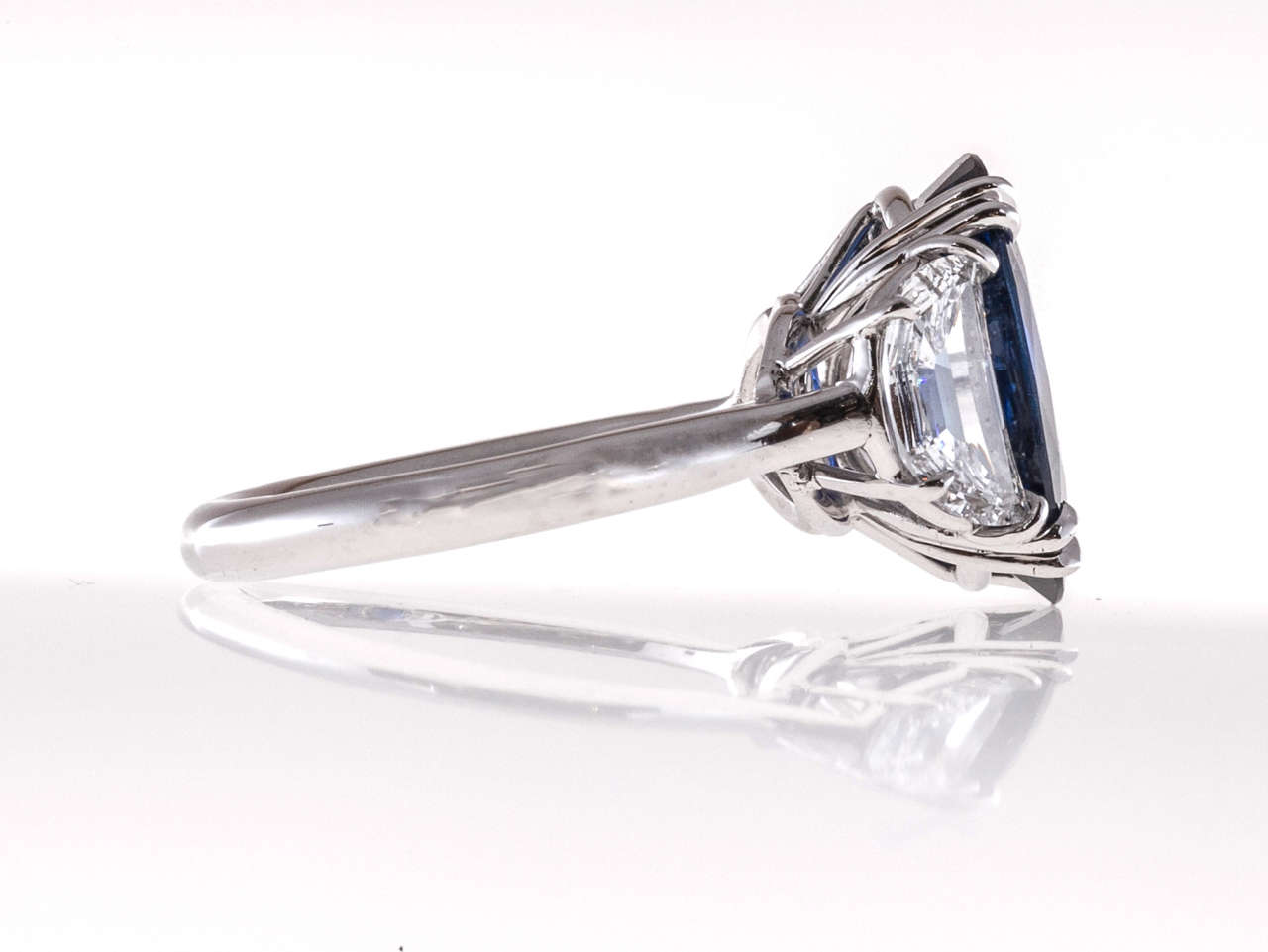 Art Deco Natural Cornflower Blue Sapphire Diamond Platinum Ring