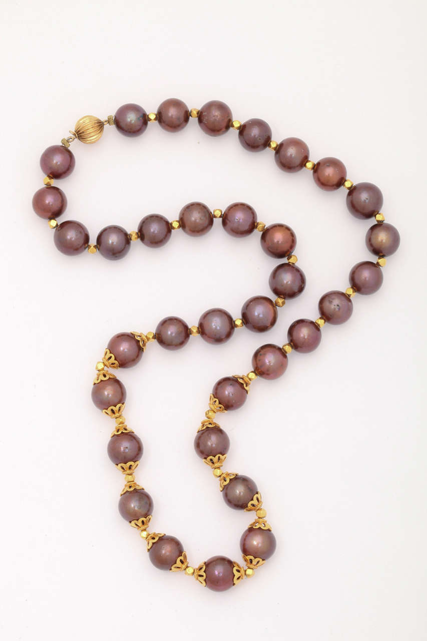 Women's Chocolate Pearl Gold Necklace and Earrings For Sale