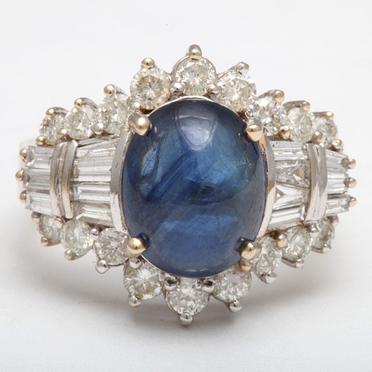 Cabochon Sapphire & Diamond Ring In Excellent Condition In New York, NY