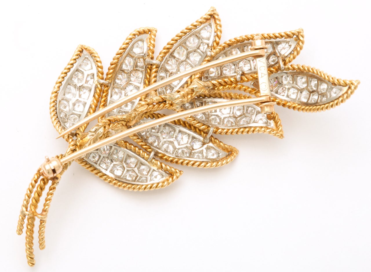 Women's Van Cleef & Arpels VCA Yellow Gold Diamond Leaf Brooch