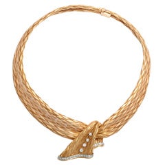 French Gold And Diamond Bow Knot Necklace
