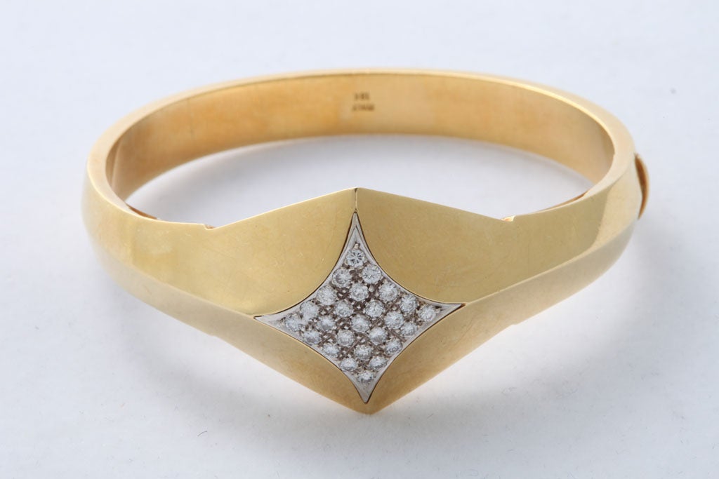 Women's 18kt Diamond Pave Bangle For Sale