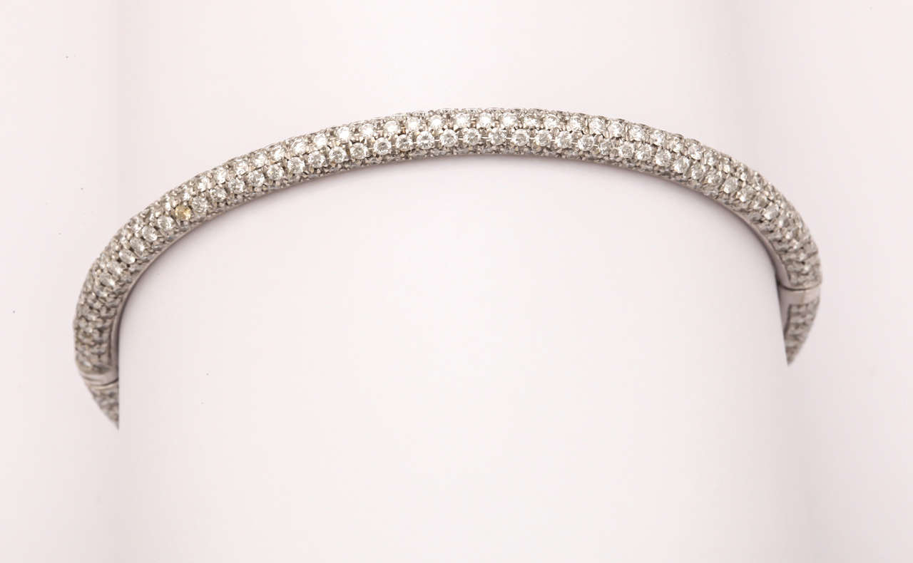 Pave Diamond White Gold Bangle Bracelet In Excellent Condition In New York, NY