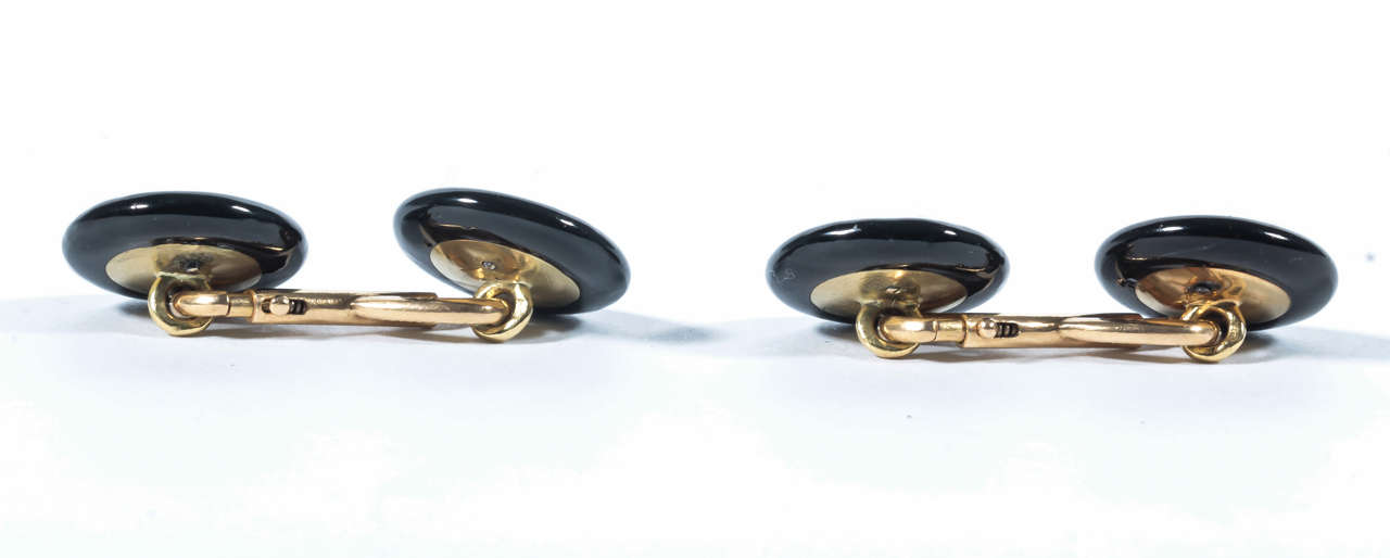Art Deco Pair of Enamel Diamond Cufflinks In Good Condition For Sale In New York, NY