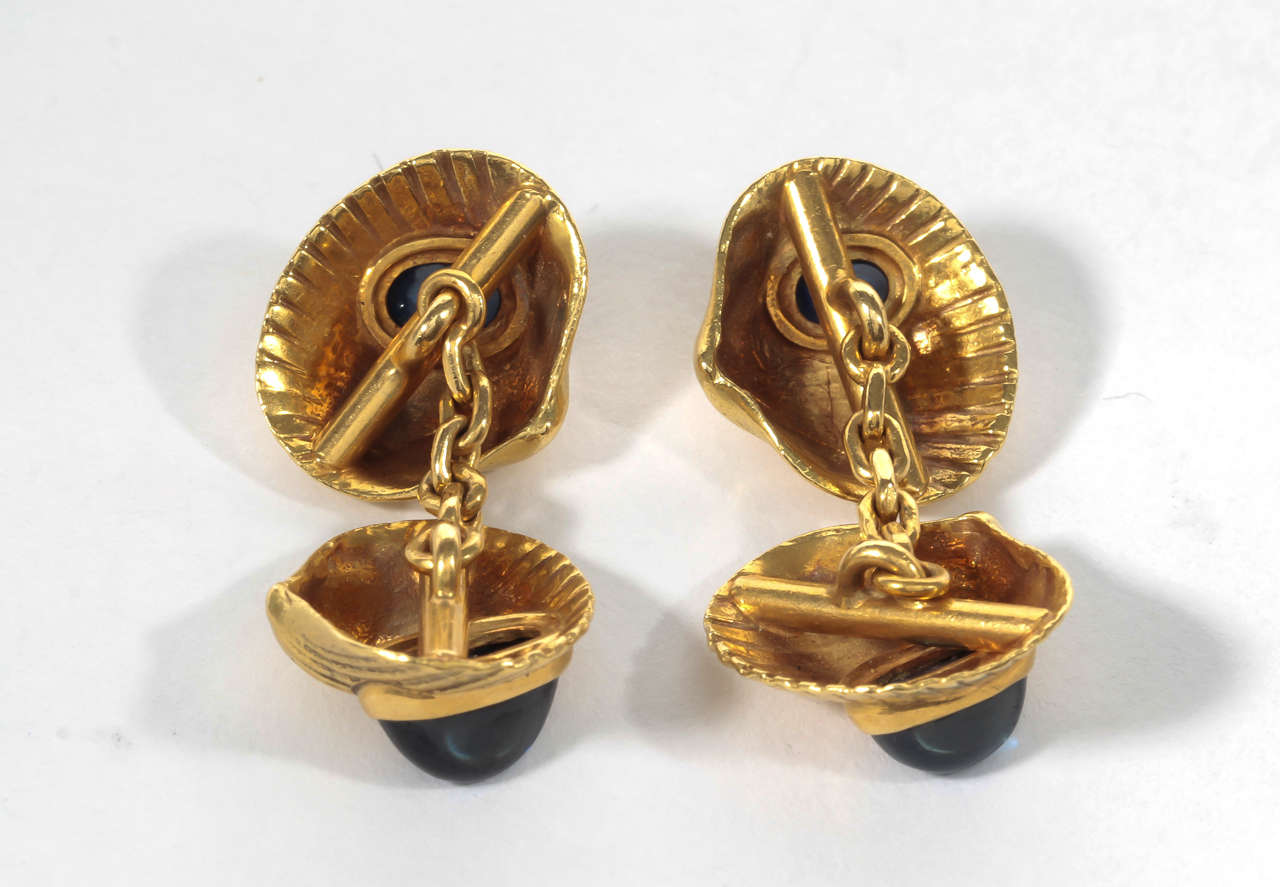 Men's Pair of Cabochon Sapphire Gold Cufflnks For Sale