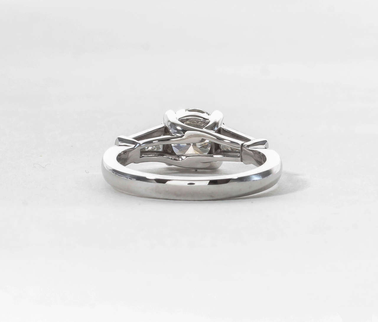 round diamond with tapered baguettes