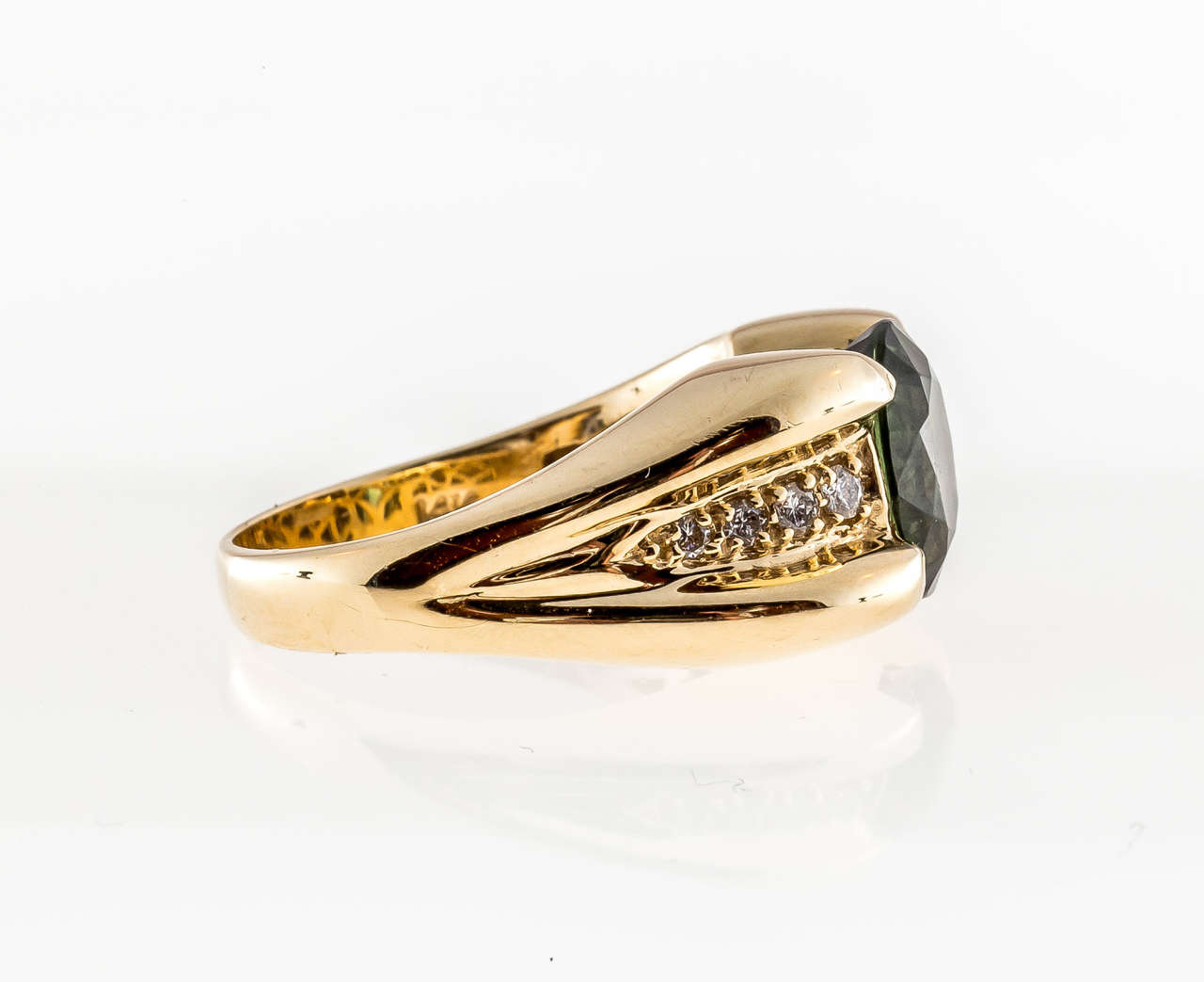 Sonia B Oval Green Tourmaline Diamond Gold Ring In Good Condition In Stamford, CT