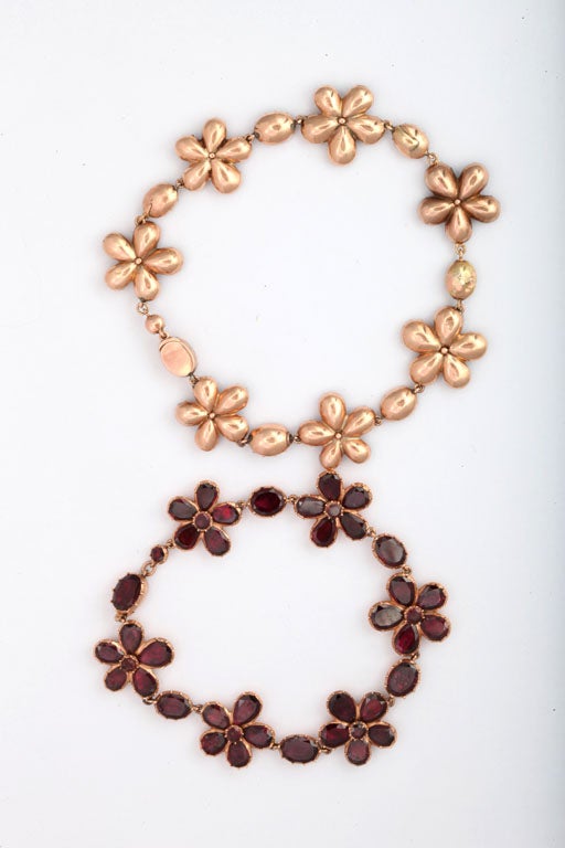 15 Karat Georgian Garnet Bracelets or Necklace, circa 1820 2