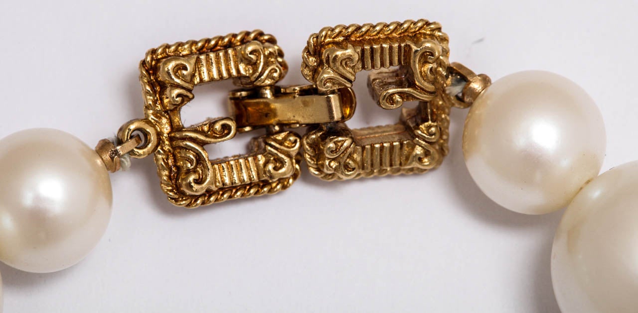 Givenchy Large Faux Pearl Necklace, Costume Jewelry at 1stDibs large