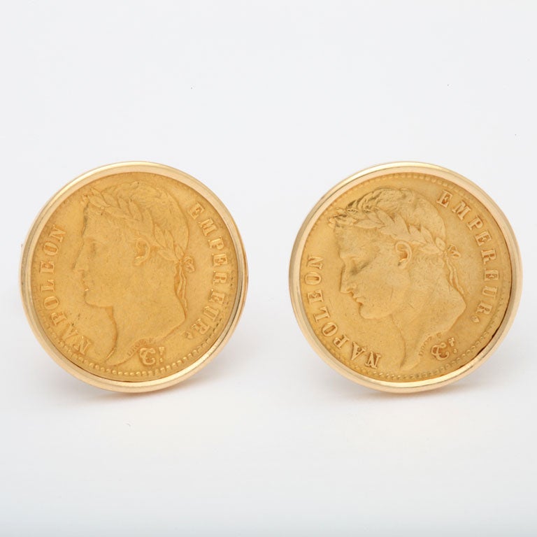 French vintage 14K gold cufflinks in 20 francs gold coin design depicting Emperor Napoleon I, 1812, mounted in 14K gold frame.