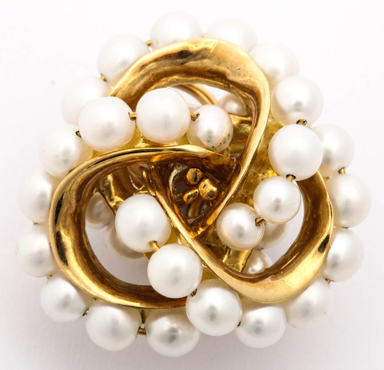 1970's SEAMAN SCHEPPS Gold 7 Pearl Earrings In Excellent Condition In New York, NY